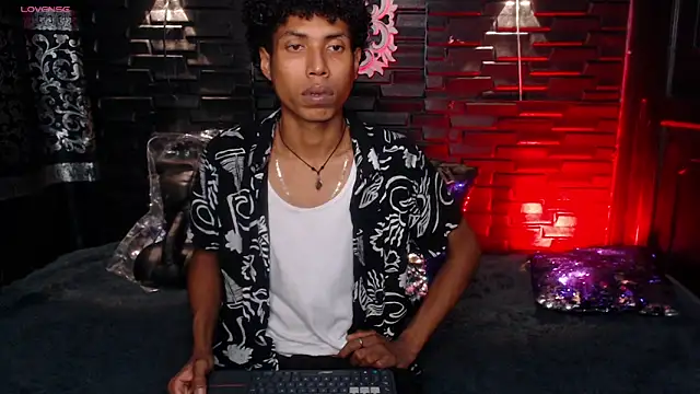 Snapshot of Walkers05 chatting on 23, 2, 2026 Walkers05 online show from 23, 2, 2026