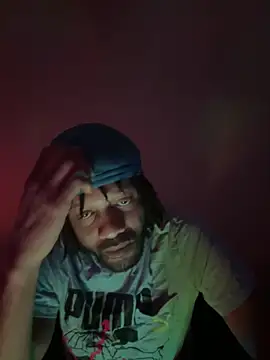 Snapshot of magic_man1085 chatting on 3, 2, 2026 magic man1085 online show from 3, 2, 2026