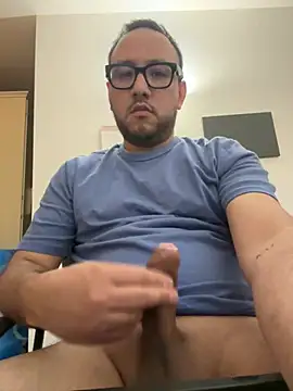 latinocalientehot online show from 7, 6, 2026