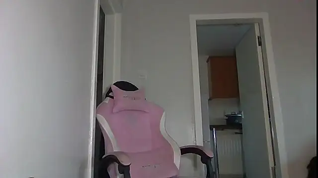 Snapshot of verscub6969 chatting on 18, 4, 2026 verscub6969 online show from 18, 4, 2026