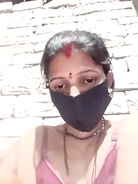 Snapshot of Divya-11431 chatting on 10, 2, 2026 Divya-11431 online show from 10, 2, 2026