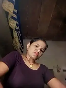 Snapshot of Pooja_sahu chatting on 15, 6, 2026 Pooja sahu online show from 15, 6, 2026