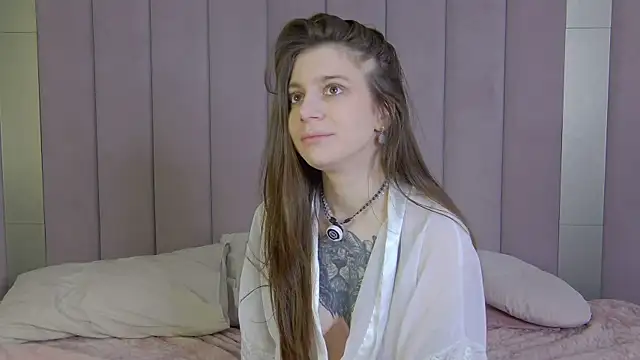 EileenElfie online show from 6, 3, 2026