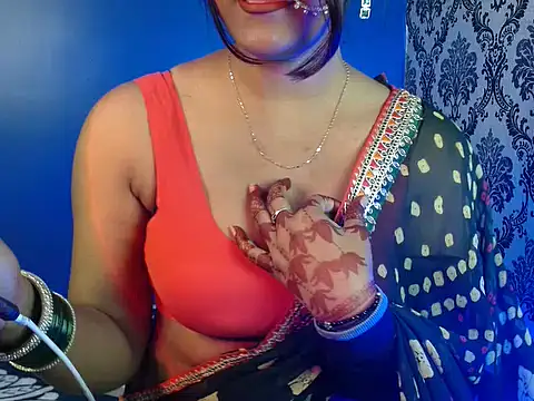 Hotginni4 online show from 2, 2, 2026