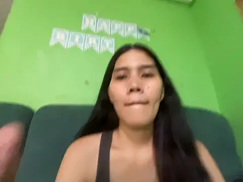Snapshot of Sweetiebabe25 chatting on 26, 4, 2026 Sweetiebabe25 online show from 26, 4, 2026
