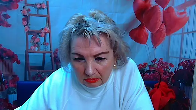 Snapshot of RenataDaster chatting on 21, 4, 2026 RenataDaster online show from 21, 4, 2026