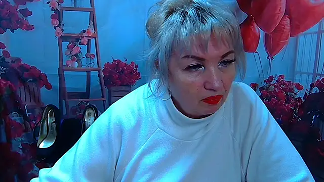 Snapshot of RenataDaster chatting on 28, 4, 2026 RenataDaster online show from 28, 4, 2026