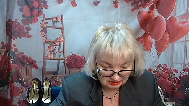 Snapshot of RenataDaster chatting on 11, 5, 2026 RenataDaster online show from 11, 5, 2026