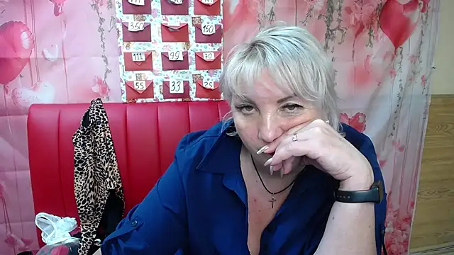 Snapshot of RenataDaster chatting on 27, 5, 2026 RenataDaster online show from 27, 5, 2026