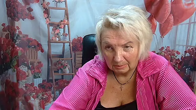 Snapshot of RenataDaster chatting on 11, 7, 2026 RenataDaster online show from 11, 7, 2026