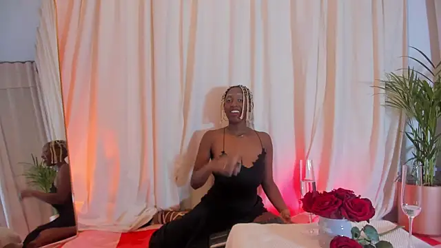 Snapshot of EvelynDivine chatting on 9, 2, 2026 EvelynDivine online show from 9, 2, 2026