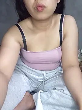 Snapshot of Slutty_18 chatting on 17, 3, 2026 Slutty 18 online show from 17, 3, 2026