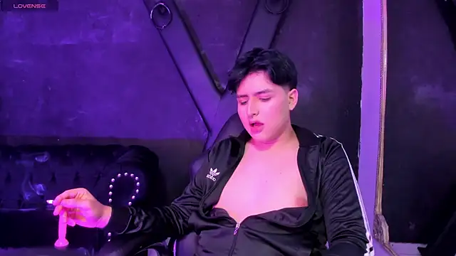 Snapshot of noahWolff_ chatting on 5, 2, 2026 noahWolff online show from 5, 2, 2026