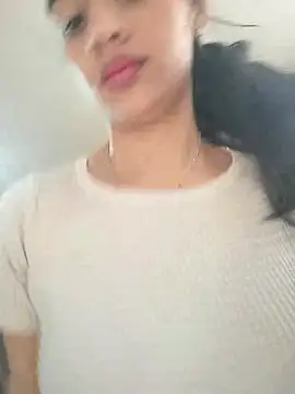 Snapshot of cynliu chatting on 27, 4, 2026 cynliu online show from 27, 4, 2026