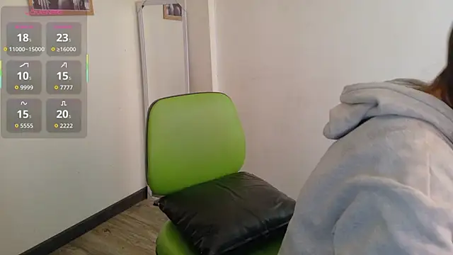 PaulaSantanaOf online show from 21, 2, 2026