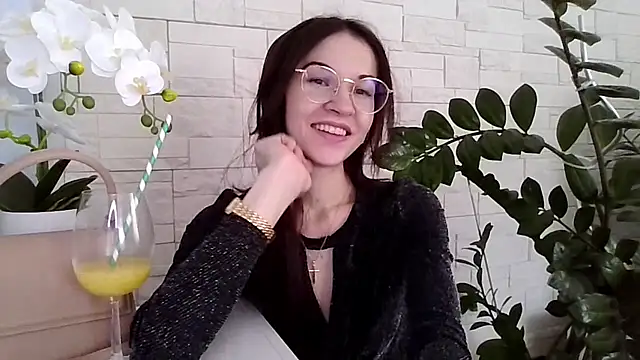 Snapshot of JuliaLovely chatting on 19, 2, 2026 JuliaLovely online show from 19, 2, 2026
