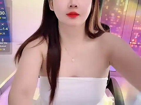 Snapshot of XiaBunny chatting on 18, 4, 2026 XiaBunny online show from 18, 4, 2026