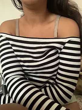 Nour-Lina online show from 28, 2, 2026