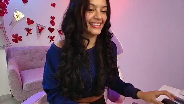 Snapshot of Maddie_T18 chatting on 11, 2, 2026 Maddie T18 online show from 11, 2, 2026