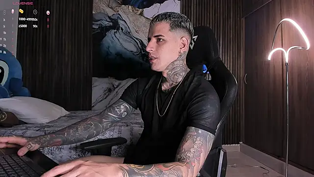 Snapshot of trisstann_ chatting on 6, 2, 2026 trisstann online show from 6, 2, 2026