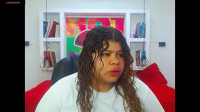 Snapshot of Cloe_r chatting on 7, 2, 2026 Cloe r online show from 7, 2, 2026