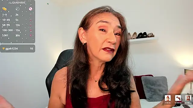 Snapshot of Emma_Mendozaa chatting on 8, 5, 2026 Emma Mendozaa online show from 8, 5, 2026
