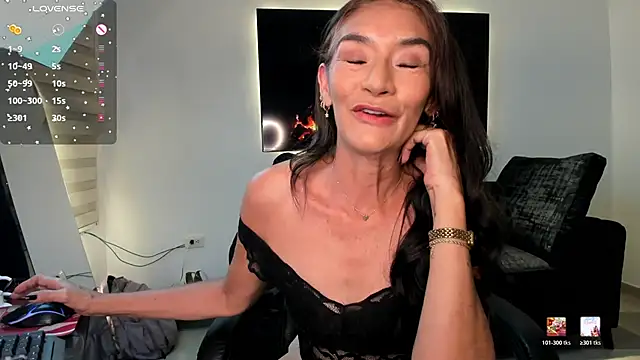 Snapshot of Emma_Mendozaa chatting on 22, 6, 2026 Emma Mendozaa online show from 22, 6, 2026