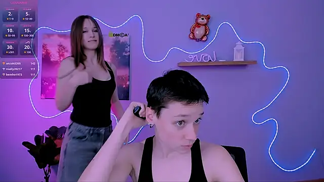 Snapshot of emi_fade chatting on 3, 3, 2026 emi fade online show from 3, 3, 2026