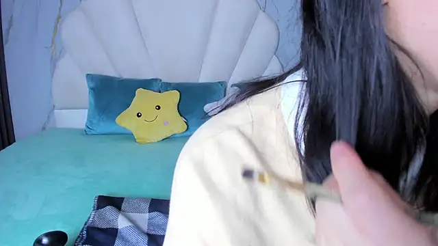 Lia Nova online show from 28, 3, 2026