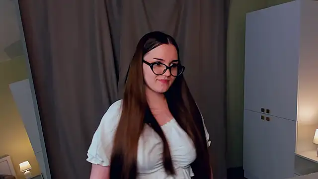 Snapshot of CrissyKales chatting on 5, 2, 2026 CrissyKales online show from 5, 2, 2026