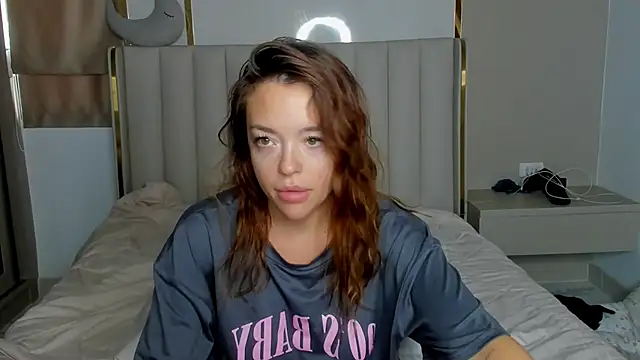 Snapshot of stellaa_quenn chatting on 3, 4, 2026 stellaa quenn online show from 3, 4, 2026
