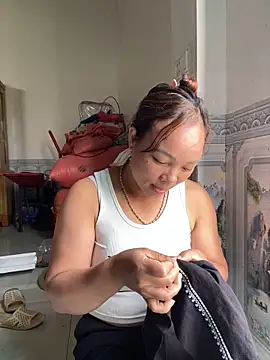 neyney110 online show from 13, 4, 2026