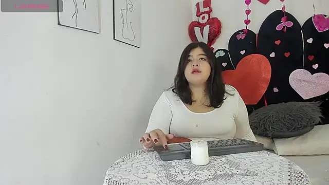 Snapshot of dahlialee chatting on 14, 2, 2026 dahlialee online show from 14, 2, 2026