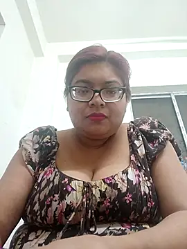 Snapshot of Elie_Hallway chatting on 4, 2, 2026 Elie Hallway online show from 4, 2, 2026