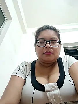 Snapshot of Elie_Hallway chatting on 22, 4, 2026 Elie Hallway online show from 22, 4, 2026