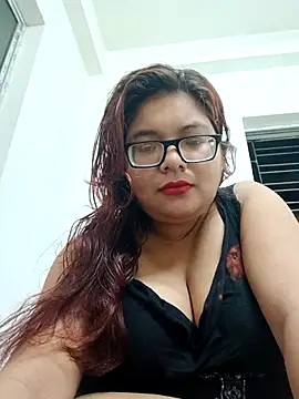 Snapshot of Elie_Hallway chatting on 25, 4, 2026 Elie Hallway online show from 25, 4, 2026