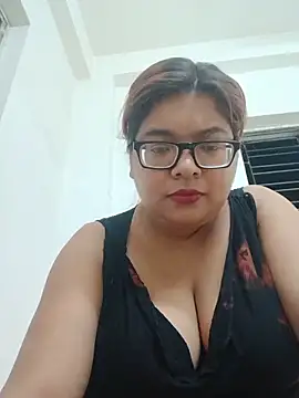 Snapshot of Elie_Hallway chatting on 12, 5, 2026 Elie Hallway online show from 12, 5, 2026