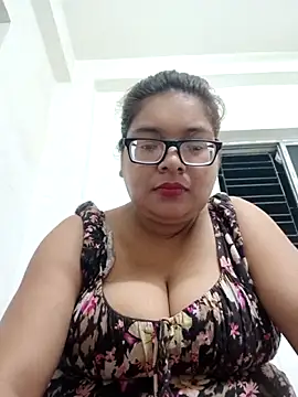 Snapshot of Elie_Hallway chatting on 14, 5, 2026 Elie Hallway online show from 14, 5, 2026