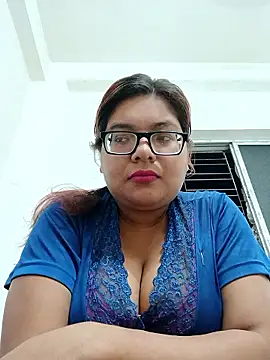 Snapshot of Elie_Hallway chatting on 27, 5, 2026 Elie Hallway online show from 27, 5, 2026