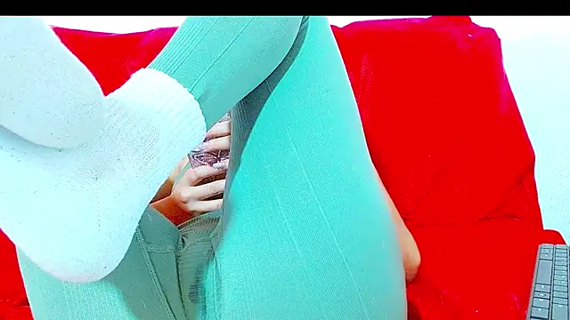 Snapshot of violletsweetie chatting on 20, 2, 2026 violletsweetie online show from 20, 2, 2026