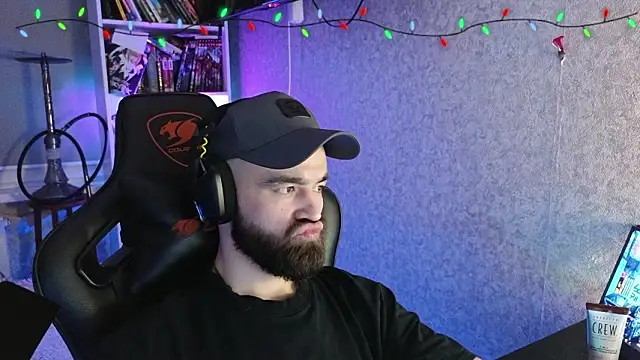 Snapshot of _Mostly_ chatting on 12, 2, 2026 Mostly online show from 12, 2, 2026