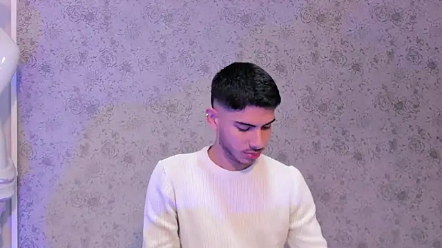 Apolo Gray online show from 6, 2, 2026