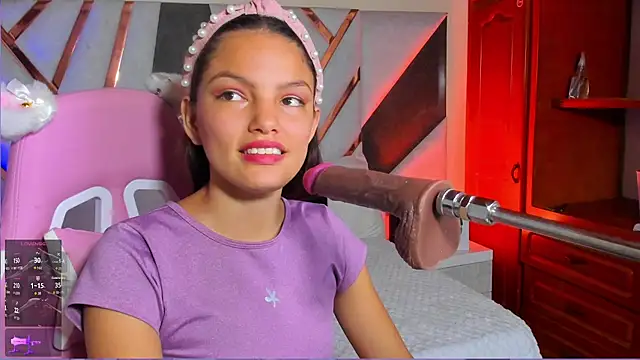 Snapshot of isa_kolins chatting on 23, 2, 2026 isa kolins online show from 23, 2, 2026