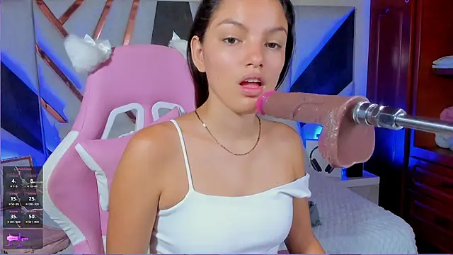 Snapshot of isa_kolins chatting on 1, 3, 2026 isa kolins online show from 1, 3, 2026