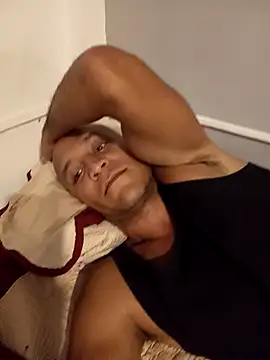 Snapshot of djmorenoo chatting on 26, 4, 2026 djmorenoo online show from 26, 4, 2026