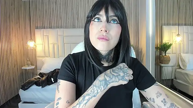 Snapshot of Ravenn21x chatting on 27, 2, 2026 Ravenn21x online show from 27, 2, 2026