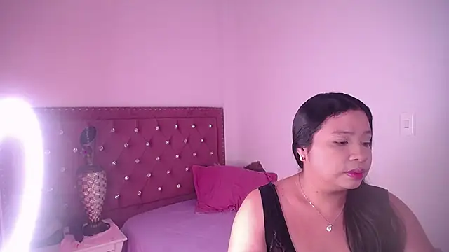 Snapshot of miafuegolatino chatting on 1, 7, 2026 miafuegolatino online show from 1, 7, 2026