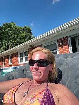 Snapshot of FireAfterDark chatting on 19, 6, 2026 FireAfterDark online show from 19, 6, 2026