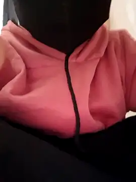 Mey mey2k3 online show from 3, 2, 2026