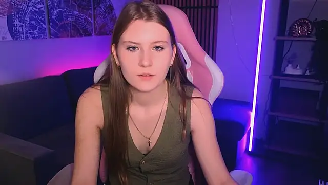 Caroline Desire  online show from 14, 3, 2026